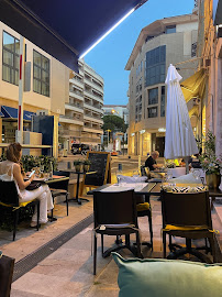 Atmosphère du Restaurant français Restaurant la Broche de Leonard à Cannes - n°7