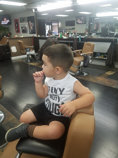 Barber Shop «Fade Barber Shop», reviews and photos, 15362 NW 79th Ct, Miami Lakes, FL 33016, USA