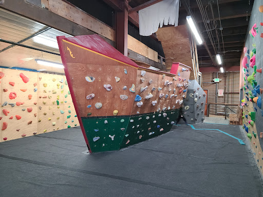 Sports Activity Location «Vertical World Seattle», reviews and photos, 2330 W Commodore Way, Seattle, WA 98199, USA