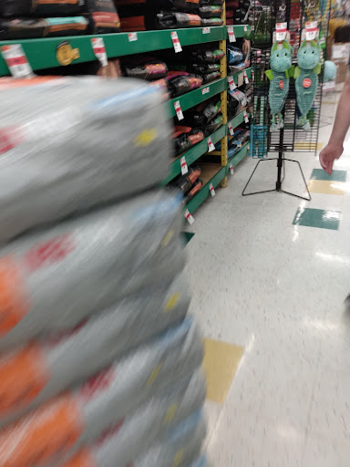 Pet Supply Store «Pet Supplies Plus», reviews and photos, 4808 Ridge Rd, Brooklyn, OH 44144, USA