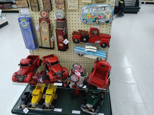 Craft Store «Hobby Lobby», reviews and photos, 5329 Monroe St, Toledo, OH 43623, USA