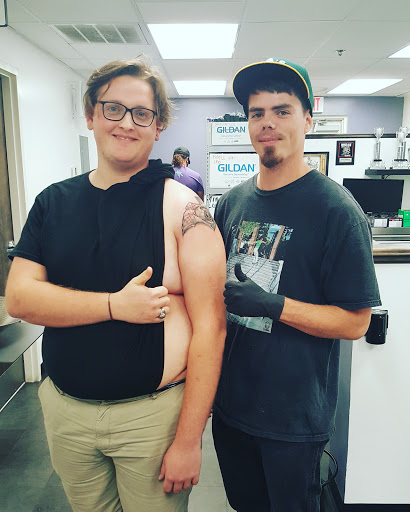 Tattoo Shop «High Resolution Tattoo», reviews and photos, 3617 Perkins Rd, Baton Rouge, LA 70808, USA