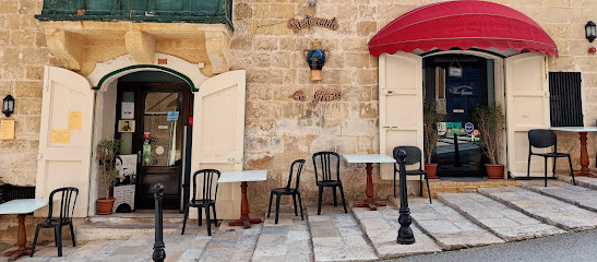 Restaurant La Giara - 75 Republic St, Valletta VLT 1117, Malta