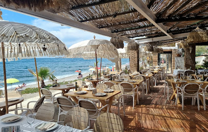 COSTACABRIA Restaurante en el mar - Playa de Cabria s/n, 18690, Granada, Spain