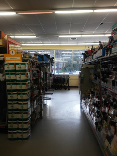 Dollar Store «FAMILY DOLLAR», reviews and photos, 3310 Dogwood Dr, Hapeville, GA 30354, USA