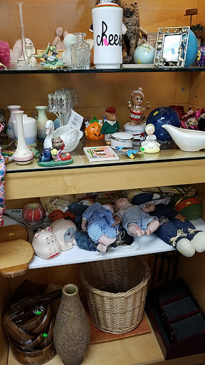 Non-Profit Organization «Angel View Resale Store - Indio», reviews and photos