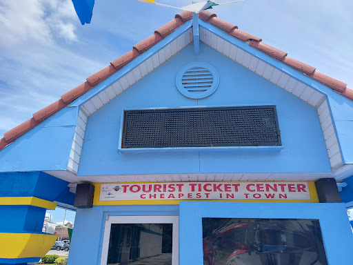 Bakery «Krispy Kreme Doughnuts», reviews and photos, 5318 W Irlo Bronson Memorial Hwy, Kissimmee, FL 34746, USA