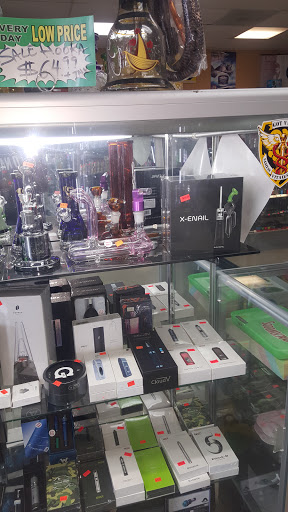 Tobacco Shop «One Love Smoke Shop», reviews and photos, 7010 Trask Ave, Westminster, CA 92683, USA