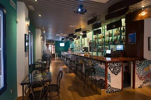 Café-bar El Sur image