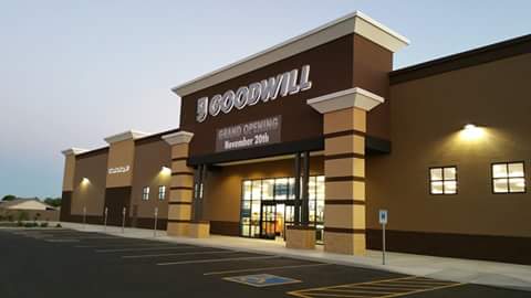 Thrift Store «Thunderbird & Dysart Goodwill Retail Store & Donation Center», reviews and photos, 13055 W Thunderbird Rd, El Mirage, AZ 85335, USA