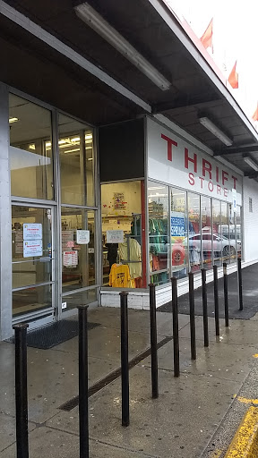 Thrift Store «Village Discount Outlet Store 08», reviews and photos, 3301 W Lawrence Ave, Chicago, IL 60625, USA