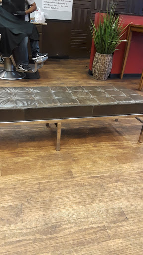 Barber Shop «Clientele Barbershop», reviews and photos, 707 42nd Ave N, Minneapolis, MN 55412, USA