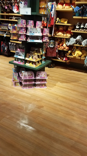 Toy Store «Disney Store», reviews and photos, 1500 Polaris Pkwy, Columbus, OH 43240, USA