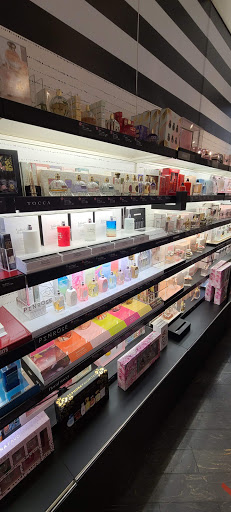 Cosmetics Store «SEPHORA», reviews and photos, 100 Cambridgeside Pl, Cambridge, MA 02141, USA