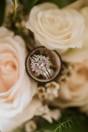 Jewelry Store «Malka Diamonds & Jewelry», reviews and photos, 529 SW 3rd Ave, Portland, OR 97204, USA