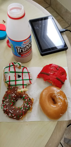 Bakery «Krispy Kreme Doughnuts», reviews and photos, 741 Hillcrest Rd, Mobile, AL 36695, USA