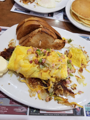 American Restaurant «Cracker Barrel Old Country Store», reviews and photos, 110 Hancock Ln, Mt Holly, NJ 08060, USA