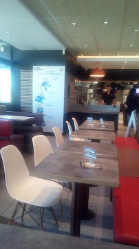 Atmosphère du Restauration rapide McDonald's à Chaponnay - n°10