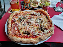 Pizza du Restaurant italien AMORE da Francesca - restaurant pizzeria à Paris - n°13