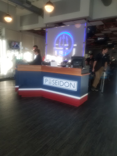 Shopping Mall «Shelter Cove Towne Centre», reviews and photos, 40 Shelter Cove Ln, Hilton Head Island, SC 29928, USA