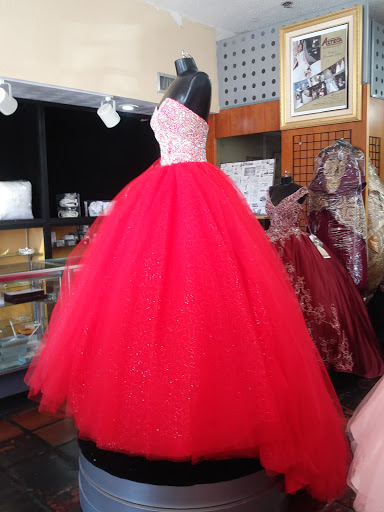 Bridal Shop «Azteca Bridal», reviews and photos, 1010 E Washington St, Phoenix, AZ 85034, USA