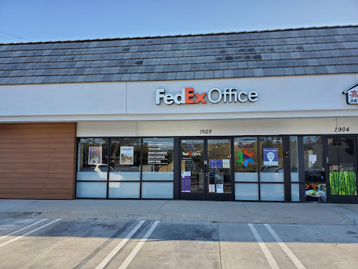 FedEx Office Print & Ship Center, 1770 S Pacific Coast Hwy, Redondo Beach, CA 90277, USA, 