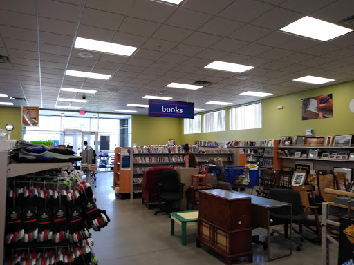 Thrift Store «Goodwill», reviews and photos