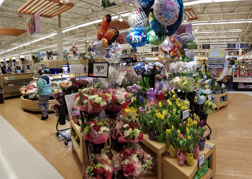 Grocery Store «Giant Food Stores», reviews and photos, 2174 W Union Blvd, Bethlehem, PA 18036, USA