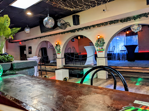 Island Flava Restaurant & Lounge