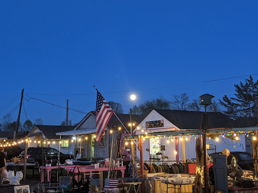 Flea Market «New Egypt Flea Market», reviews and photos, 933 Monmouth Rd, Cream Ridge, NJ 08514, USA