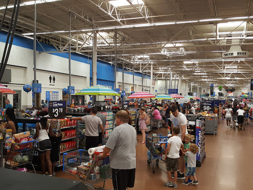 Department Store «Walmart Supercenter», reviews and photos, 3250 Vineland Rd, Kissimmee, FL 34746, USA