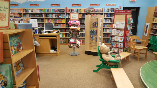 Book Store «Barnes & Noble», reviews and photos, 4478 Electric Rd, Roanoke, VA 24018, USA