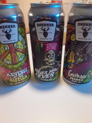 Liquor Store «Downtown Liquor Store», reviews and photos, 401 W 11th Ave, Eugene, OR 97401, USA