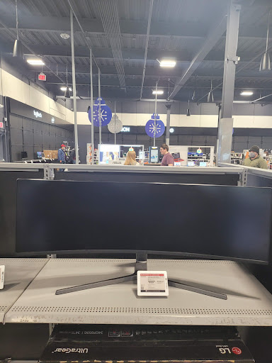 Electronics Store «Best Buy», reviews and photos, 5000 Jonestown Rd, Harrisburg, PA 17112, USA