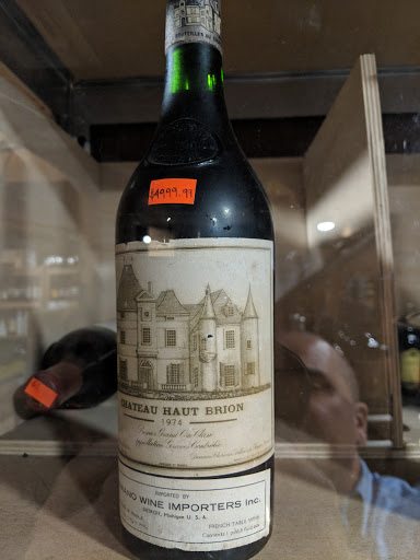 Wine Store «Wine Bank», reviews and photos, 363 5th Ave # 100, San Diego, CA 92101, USA