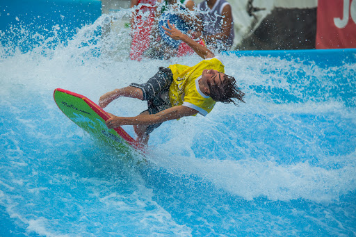 Water Park «Thundering Surf Waterpark», reviews and photos, 300 Taylor Ave, Beach Haven, NJ 08008, USA