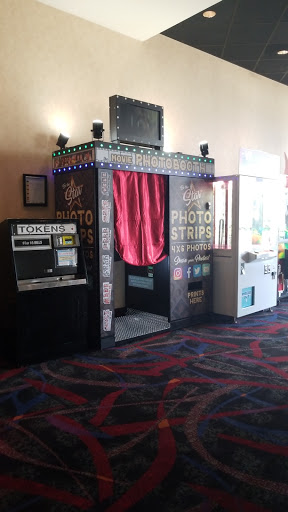 Movie Theater «Regal Cinemas Harbour View Grande 16», reviews and photos, 5860 Harbour View Blvd, Suffolk, VA 23435, USA
