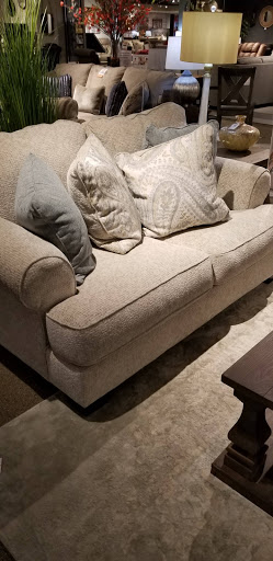 Furniture Store «Ashley HomeStore», reviews and photos, 168 Daniel Webster Hwy, Nashua, NH 03060, USA