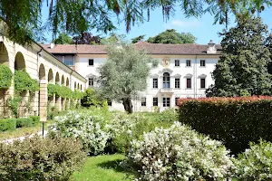 Villa Zileri image
