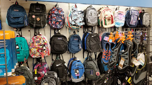 Sporting Goods Store «Big 5 Sporting Goods - El Toro», reviews and photos, 24314 Swartz Dr, Lake Forest, CA 92630, USA