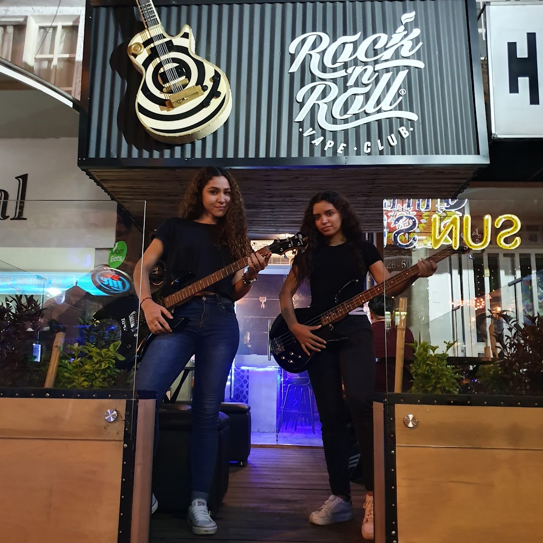 Rock And Roll Vape Club Tienda de Vaporizadores para Dejar de Fumar y Bar de Rock en Floridablanca Santander