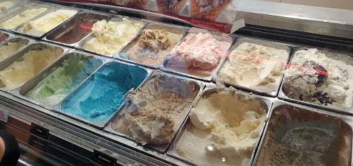 Ice Cream Shop «Cold Stone Creamery», reviews and photos, 3388 W Century Blvd, Inglewood, CA 90303, USA