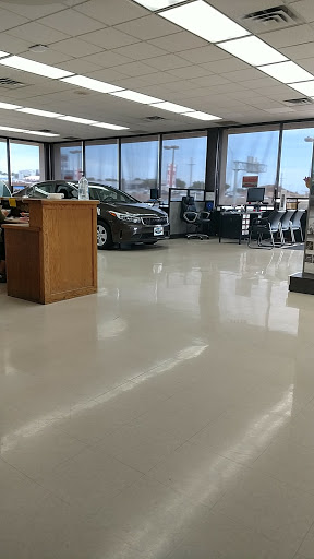 Car Dealer «Huffines Kia Corinth», reviews and photos, 5150 S Interstate 35 E, Denton, TX 76210, USA