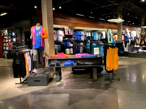 Clothing Store «Nike», reviews and photos, 8687 N Central Expy, Dallas, TX 75225, USA