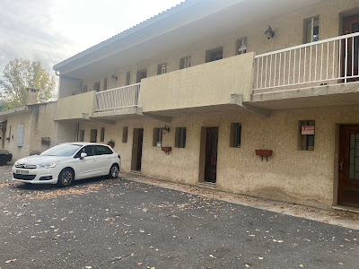 Les Yuccas à Gréoux-les-Bains