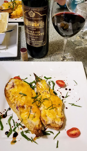 Wine Store «Santiam Wine Co», reviews and photos, 1555 12th St SE, Salem, OR 97302, USA