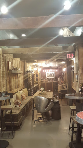 Winery «Great Frogs Winery», reviews and photos, 3218 Harness Creek Rd, Annapolis, MD 21403, USA