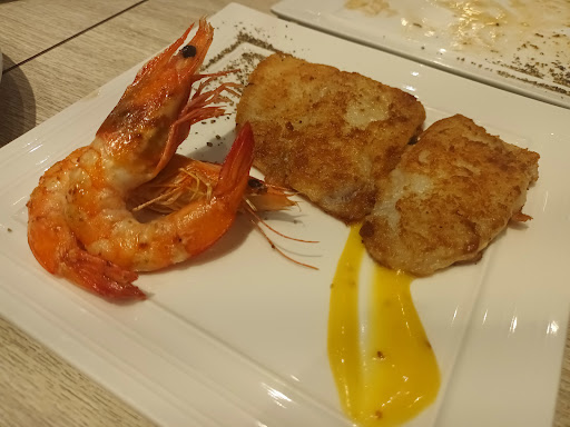 食代鐵板燒-秀泰站前店 的照片