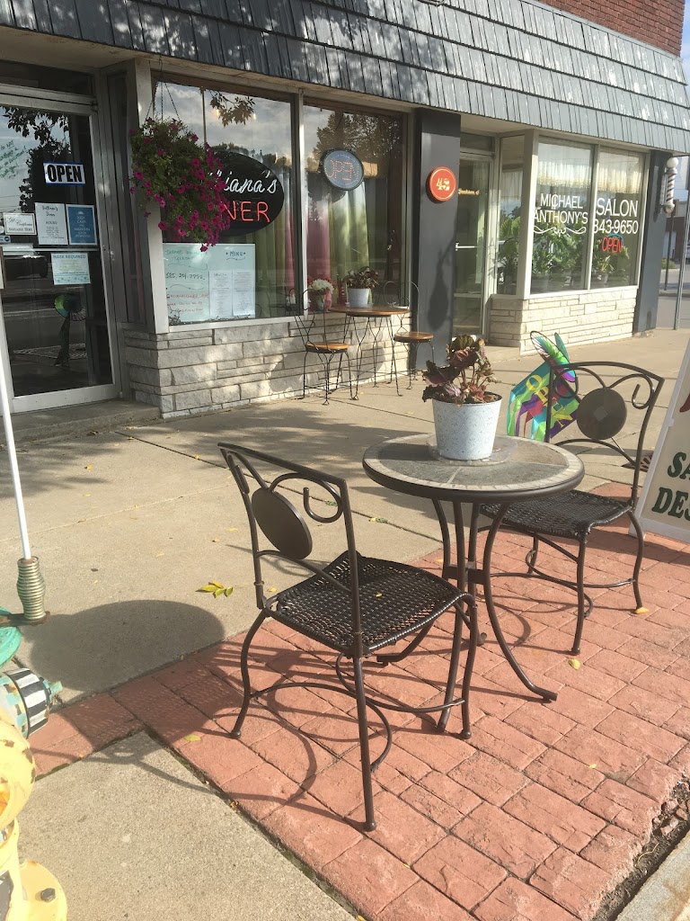 Gilliana's Diner 14020