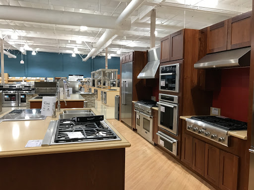 Home Improvement Store «Pacific Sales Kitchen, Bath & Electronics», reviews and photos, 240 Walnut St, Redwood City, CA 94063, USA